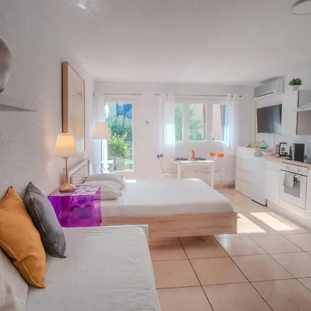 Lumineux Equipe * Canet-en-Roussillon